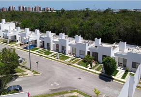Foto de inmueble en 77536, 77500 Cancún, Q.R. #s/n, Col. Supermanzana 52 C.P. 77500, Benito Juárez