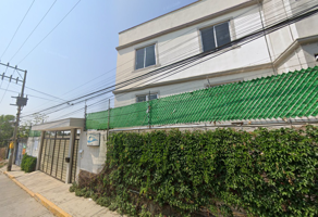 Foto de inmueble en Calle Andes, Col. Lomas de Zompantle C.P. 62157, Cuernavaca