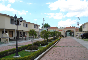Foto de inmueble en Calle Josefa Ortiz de Domínguez 401 #401, Col. La Herradura III C.P. 52140, Metepec