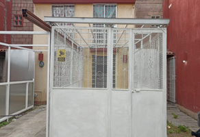 Foto de inmueble en Cda. Laguna de San Cristobal, Geovillas de Terranova, 55883 Tepexpan, Méx., Col. Las Brisas C.P. 55883, Acolman