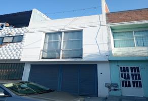Foto de inmueble en Agua Clara, Morelia, Mich., Col. Agua Clara C.P. 58189, Morelia