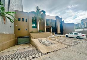 Foto de inmueble en Av. Cvln. Jorge Álvarez del Castillo 1475, Country Club, 44610 Guadalajara, Jal. #1475, Col. Lomas Del Country C.P. 44610, Guadalajara