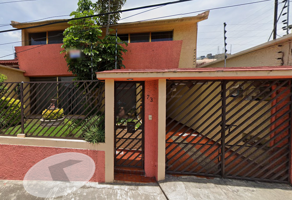 Foto de inmueble en Naucalpan de Juárez, Estado de México, Col. Loma Taurina C.P. 53060, Naucalpan de Juárez