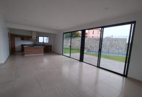 Foto de inmueble en Lomas Tetela, Cuernavaca, Mor. #73, Col. Lomas de Tetela C.P. 62156, Cuernavaca