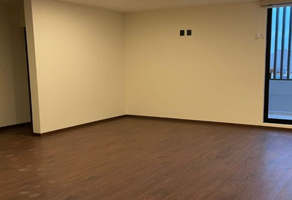 Foto de inmueble en Jacarandas #00, Col. Jardín C.P. 78270, San Luis Potosí