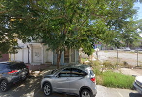 Foto de inmueble en Primero de Cobián Centro, 27000 Torreón, Coah., Col. Jardines Reforma C.P. 27000, Torreón