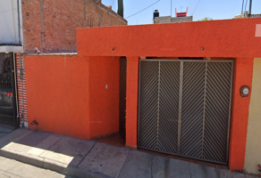 Foto de inmueble en C. 14 413, Industrial Aviacion 1ra Secc, 78140 San Luis Potosí, S.L.P. #413, Col. Privada de Bugambilias C.P. 78140, San Luis Potosí