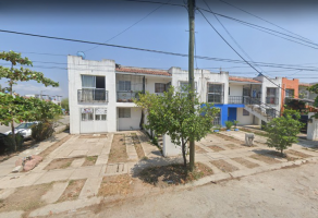 Foto de inmueble en Pavo Real, Col. Los Tamarindos C.P. 48282, Puerto Vallarta
