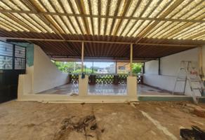 Foto de inmueble en Cocoteros MZ36 LT9, Valle de Las Garzas, I, 28219 Manzanillo, Col. #MZ38LT15, Col. Conjunto Primaveras C.P. 28219, Manzanillo