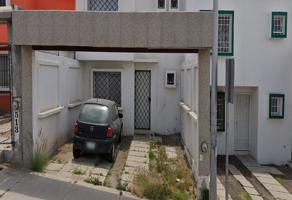 Foto de inmueble en Portal de San Marcos 511, Jardines de Villas de Santiago, 76148 Santiago de Querétaro, Qro. #511, Col. Jardines de Villas de Santiago C.P. 76148, Querétaro