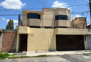 Foto de inmueble en Tercera Cda. Palomares 21, Coapa, Magisterial, Tlalpan, 14360 Ciudad de México, CDMX #21, Col. Magisterial C.P. 14360, Tlalpan