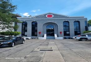 Foto de inmueble en Efrain Gonzalez Luna, Col. Arcos Vallarta C.P. 44130, Guadalajara
