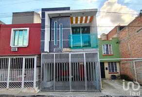 Foto de inmueble en El Sauz, Col. Villas de Oriente C.P. 45403, Tonalá
