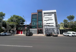Foto de inmueble en Avenida Vía Adolfo López Mateos, Col. Ex-Hacienda de Santa Mónica C.P. 54050, Tlalnepantla de Baz