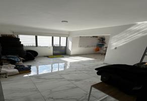 Foto de inmueble en La Estancia, Zapopan, Jal. #324, Col. La Estancia C.P. 45030, Zapopan