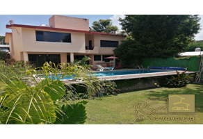 Foto de inmueble en Brisas de Acapulco, Col. Valle Verde C.P. 62584, Temixco