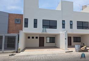 Foto de inmueble en C. Rinconada del Camichín 1547, Real de Valdepeñas, 45130 Zapopan, Jal. #1547, Col. Villas de Torremolinos C.P. 45130, Zapopan