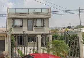 Foto de inmueble en C. Colorines 75, Jardines de Atizapan, 52978 Cdad. López Mateos, Méx. #75, Col. Jardines de Atizapán C.P. 52978, Atizapán de Zaragoza