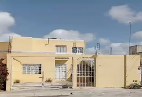 Foto de inmueble en C. Mision de las Flores, Misión del Carmen, 77714 Playa del Carmen, Q.R., Col. 28 de Julio C.P. 77714, Solidaridad
