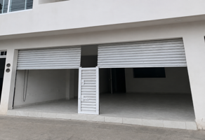 Foto de inmueble en Blvrd Díaz Ordaz, Jardines de Irapuato, Irapuato, Gto., Col. Irapuato Centro C.P. 36500, Irapuato