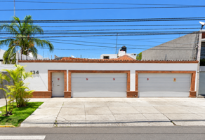 Foto de inmueble en Guillermo Prieto 734, Los Veinte, 38050 Celaya, Gto. #s/n, Col. Los Veintes C.P. 38050, Celaya