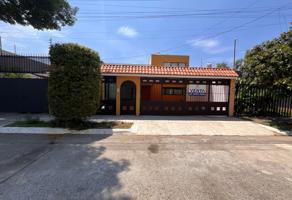 Foto de inmueble en Calle Cenit #1126, Col. Jardines del Bosque Norte C.P. 44520, Guadalajara
