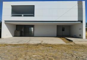 Foto de inmueble en C. Revolucion 223, 45672 Zapote del Valle, Jal. #223, Col. Las Asturias C.P. 45672, Tlajomulco de Zúñiga