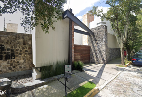 Foto de inmueble en Cda. de la Presa 116, San Jerónimo Lídice, La Magdalena Contreras, 10200 Ciudad de México, CDMX #116, Col. San Jerónimo Lídice C.P. 10200, La Magdalena Contreras