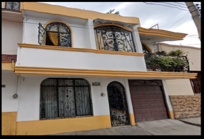 Foto de inmueble en Calle Abasolo 217 #217, Col. Tepic Centro C.P. 63000, Tepic