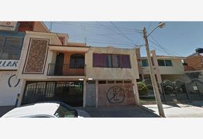 Foto de inmueble en Gonzalo Curiel, Col. Tepatitlán de Morelos Centro C.P. 47600, Tepatitlán de Morelos