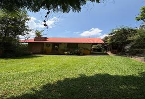 Foto de inmueble en Guadalajara-Morelia, Col. Jocotepec Centro C.P. 45800, Jocotepec