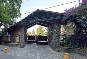 Foto de inmueble en JORONGO #00, Col. Parque del Pedregal C.P. 14010, Tlalpan