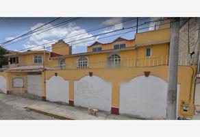 Foto de inmueble en JOSE ANTONIO VILLADA, Col. Santa Ana Tlapaltitlán C.P. 50160, Toluca
