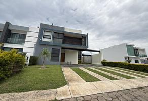 Foto de inmueble en La Alameda, Col. Colinas de Santa Anita C.P. 45640, Tlajomulco de Zúñiga