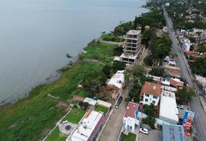 Foto de inmueble en La Paz, Col. San Antonio Tlayacapan C.P. 45922, Chapala