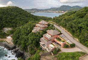 Foto de inmueble en  , Col. La Ropa C.P. 40895, Zihuatanejo de Azueta