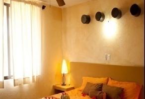 Foto de inmueble en Camino Escenico a playa las gatas, Col. La Ropa C.P. 40895, Zihuatanejo de Azueta