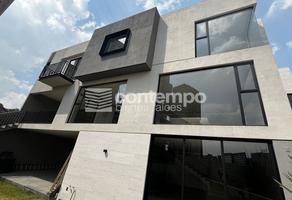 Foto de inmueble en La Vista, Col. Bosque Real C.P. 52774, Huixquilucan