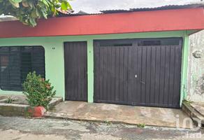 Foto de inmueble en LAS CIGUEÑAS MZA 14 #107, Col. Santa Cruz Aguinal C.P. 30794, Tapachula