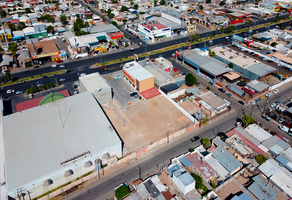Foto de inmueble en Lazaro Cardenas, Col. Carbajal C.P. 21370, Mexicali