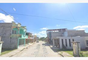 Foto de inmueble en Lic. José María Peralta López 2 #0, Col. Gobernadores C.P. 86670, Comalcalco