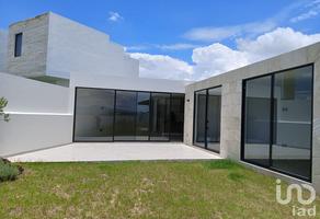 Foto de inmueble en Lomalta, Col. Bosques Tres Marías C.P. 58200, Morelia