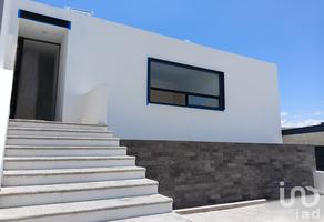Foto de inmueble en Lomalta, Col. Bosques Tres Marías C.P. 58200, Morelia