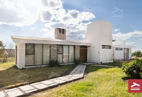 Foto de inmueble en , Col. Los Pinos Residencial C.P. 34162, Durango