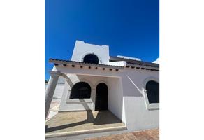 Foto de inmueble en CALLE 33A, Col. Belisario Domínguez C.P. 24150, Carmen