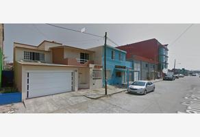 Foto de inmueble en MANLIO FABIO ALTAMIRANO #00, Col. Guadalupe Victoria C.P. 96520, Coatzacoalcos