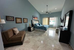 Foto de inmueble en  , Col. Marina Ixtapa C.P. 40880, Zihuatanejo de Azueta