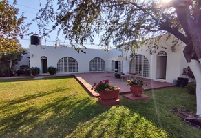 Foto de inmueble en Medrano, Col. El Salto Centro C.P. 45680, El Salto