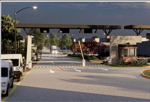 Foto de inmueble en México a 1.1 km del entronque 2.9 Av. Ramon Corona, Col. La Tuzania C.P. 45138, Zapopan