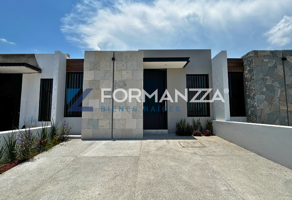Foto de inmueble en Mina del Edén #796, Villa de Álvarez, Colima, Col. Villas del Cañaveral C.P. 28979, Villa de Álvarez